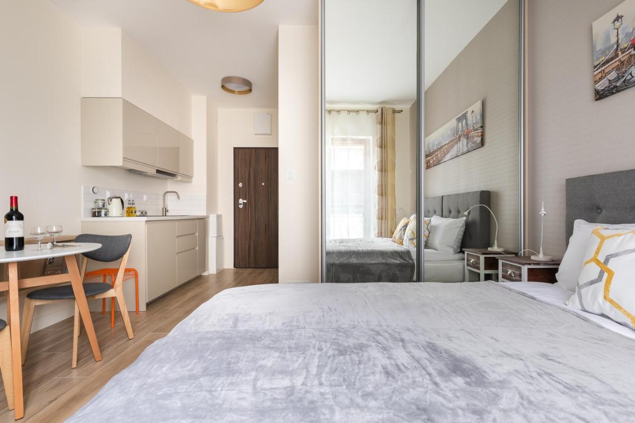 Pawia 51 - Comfort Studio By Noclegi Renters Warszawa Zewnętrze zdjęcie